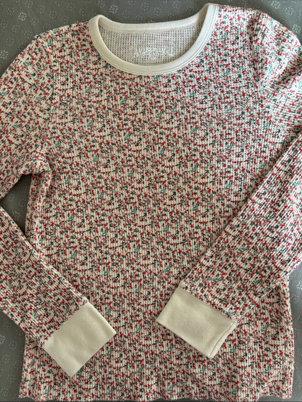 AMERICAN EAGLE WAFFLE KNIT THERMAL TOP in Size Medium